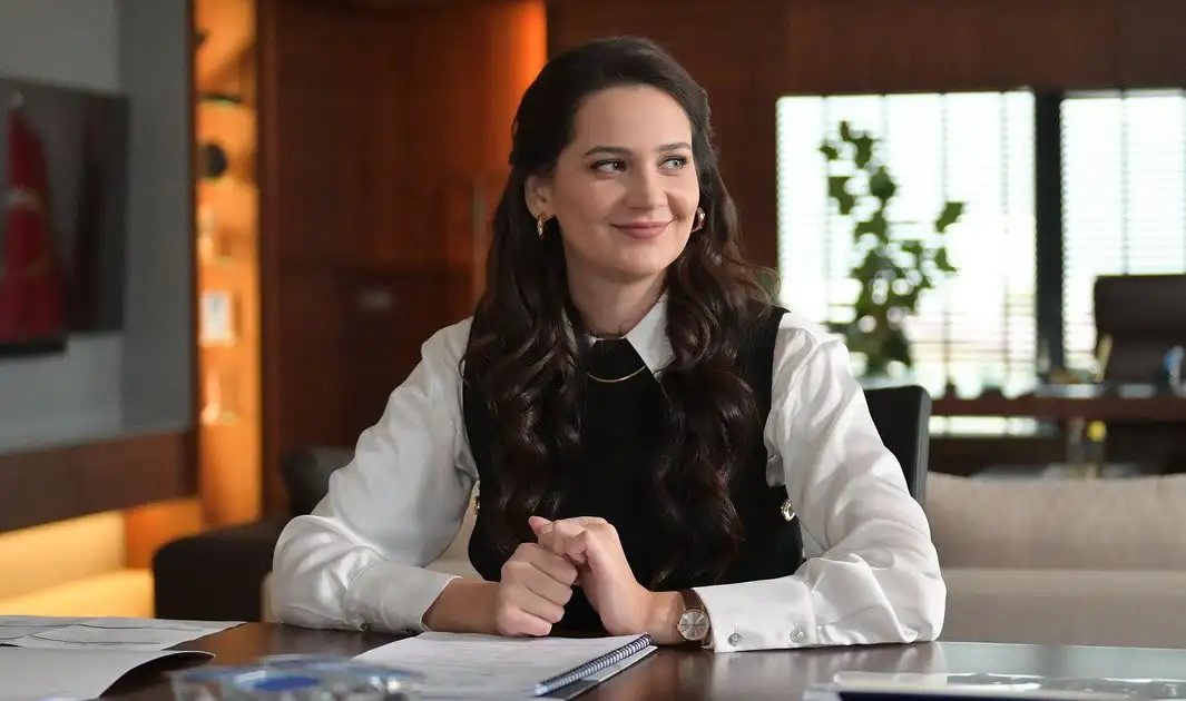 Gülsim Ali