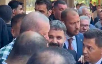 YENİ Parti