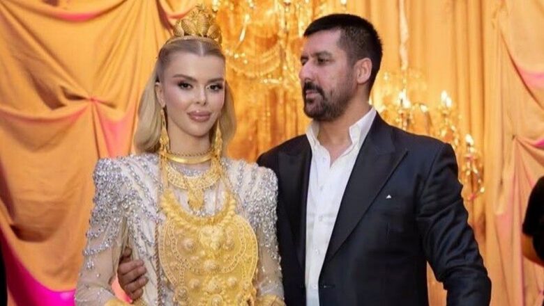 sahte takılar